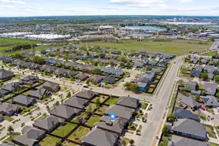 308 Bessie Coleman Blvd, Waxahachie, TX 75165 - Photo 11