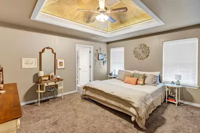 540 Clearwater Place, Granbury, TX 76049 - Photo 13