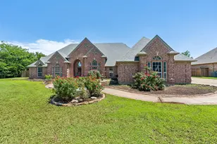 3045 Preston Club Dr, Sherman, TX 75092 - Photo 5