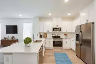 5232 Springlake Pkwy, Haltom City, TX 76117 - Photo 5