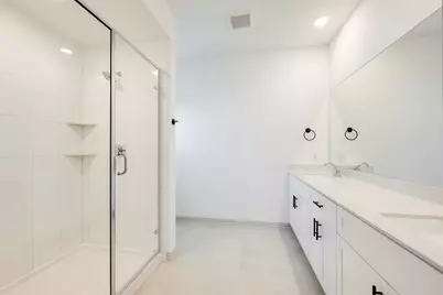 5232 Springlake Parkway, Haltom City, TX 76117 - Photo 9