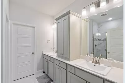 1899 Melinda Lane, Farmers Branch, TX 75234 - Photo 17