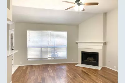 2208 Arbor Chase Circle, Arlington, TX 76011 - Photo 7