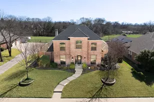 1722 Clydesdale Ct, Rowlett, TX 75088 - Photo 1