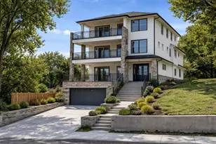 1254 E Magnolia Ave, Fort Worth, TX 76104 - Photo 1