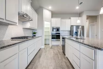 3077 Lionsgate Drive, Argyle, TX 76226 - Photo 5