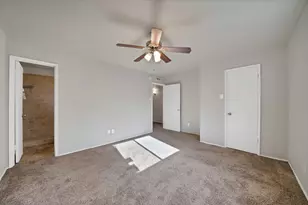 909 Ravencroft Dr, Garland, TX 75043 - Photo 29
