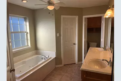 1524 Timbercreek Drive, Howe, TX 75459 - Photo 7