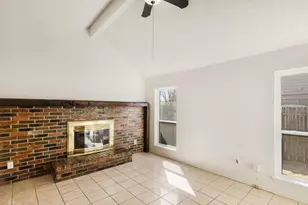 4621 Riverpark Dr, Fort Worth, TX 76137 - Photo 7