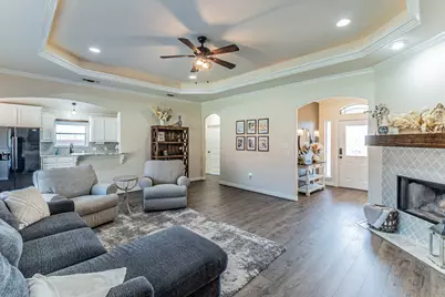 1424 Vine Street, Weatherford, TX 76086 - Photo 3