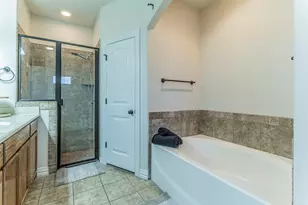 1424 Vine St, Weatherford, TX 76086 - Photo 15