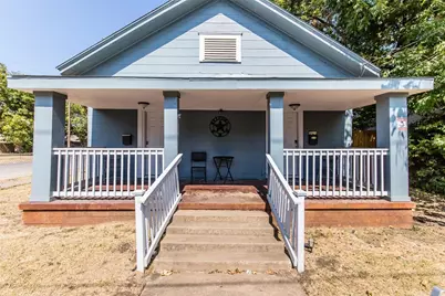 237 W Brooklyn Avenue, Dallas, TX 75208 - Photo 1