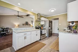 1115 Edwards Ct N, Irving, TX 75062 - Photo 15