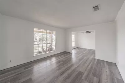 306 Country Club Drive, Joshua, TX 76058 - Photo 5