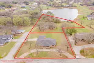 306 Country Club Dr, Joshua, TX 76058 - Photo 1