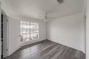 306 Country Club Dr, Joshua, TX 76058 - Photo 25