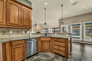 136 Arapahoe Ridge, Weatherford, TX 76087 - Photo 9