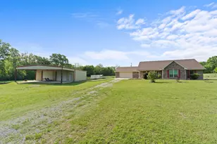 254 Jackson Rd, Whitewright, TX 75491 - Photo 11