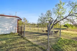 260 Fm 3118, Clifton, TX 76634 - Photo 13