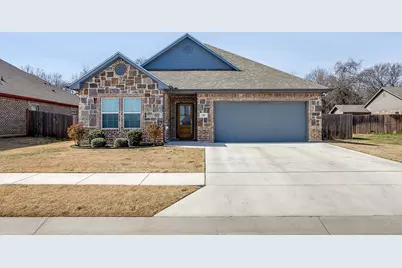 409 Titus Drive, Springtown, TX 76082 - Photo 1
