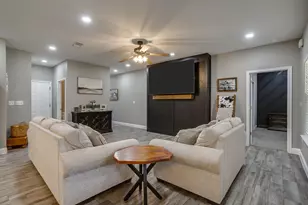 409 Titus Dr, Springtown, TX 76082 - Photo 7