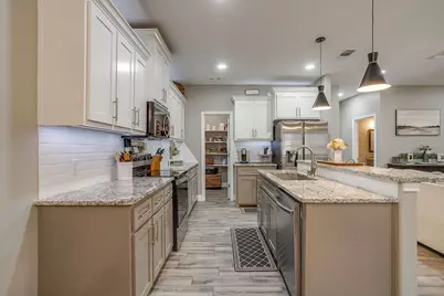 409 Titus Drive, Springtown, TX 76082 - Photo 15