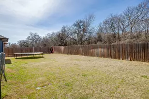409 Titus Dr, Springtown, TX 76082 - Photo 35