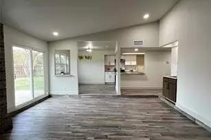 2505 Clearwood Dr, Arlington, TX 76014 - Photo 5