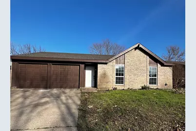 2505 Clearwood Drive, Arlington, TX 76014 - Photo 1