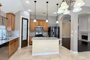 2607 Ridgeoak Trail, Mansfield, TX 76063 - Photo 3