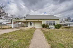 308 N Bois D Arc St, Savoy, TX 75479 - Photo 1