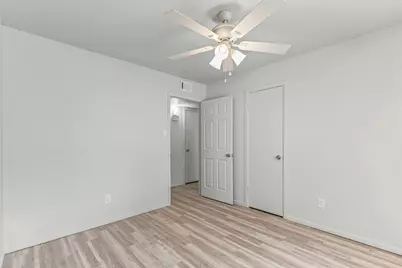 2530 E US Highway 377 #8, Granbury, TX 76049 - Photo 11