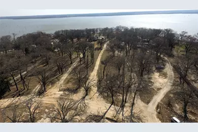 8087 Lakeview Drive, Quinlan, TX 75474 - Photo 9