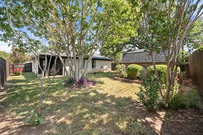 1314 Hyde Park Boulevard, Cleburne, TX 76033 - Photo 25