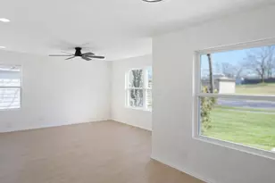 2915 56th St, Dallas, TX 75241 - Photo 11