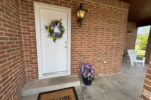 115 Adams, McGregor, TX 76657 - Photo 3