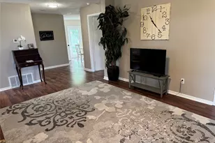 115 Adams, McGregor, TX 76657 - Photo 7