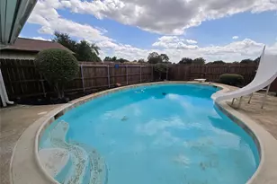 553 Doral Pl, Garland, TX 75043 - Photo 19
