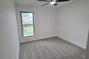 553 Doral Pl, Garland, TX 75043 - Photo 5