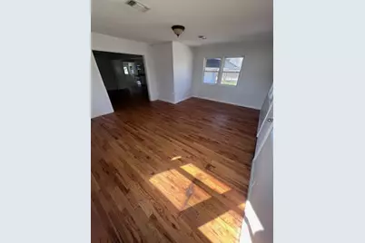 413 N 10th Street, Sanger, TX 76266 - Photo 5