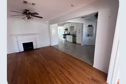 413 N 10th Street, Sanger, TX 76266 - Photo 7