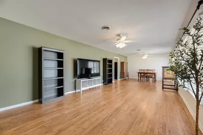1610 Laurelwood Drive, Denton, TX 76209 - Photo 7
