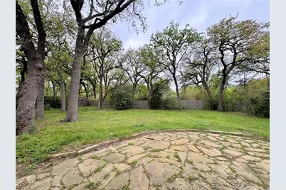 1610 Laurelwood Drive, Denton, TX 76209 - Photo 25