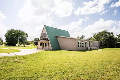 124 Greenhill Circle, Nocona, TX 76255 - Photo 3