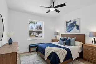 3318 Ridgefield St, Irving, TX 75062 - Photo 17