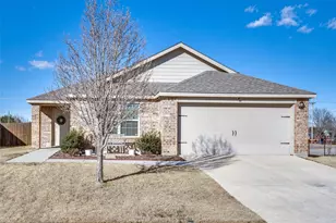 1606 Meadow Creek Dr, Princeton, TX 75407 - Photo 1