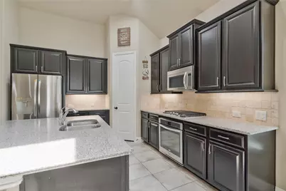 855 Forest Street, Little Elm, TX 76227 - Photo 9