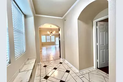 2639 Blackstone Drive, Grand Prairie, TX 75052 - Photo 5