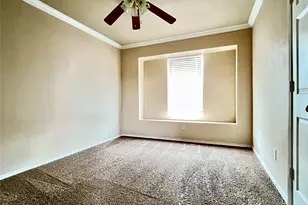 2639 Blackstone Dr, Grand Prairie, TX 75052 - Photo 27