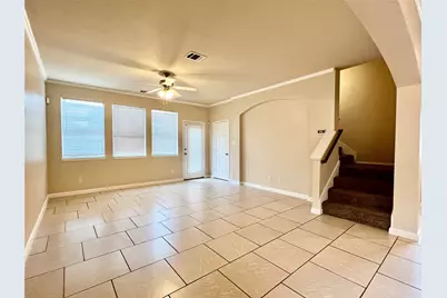 2639 Blackstone Drive, Grand Prairie, TX 75052 - Photo 7